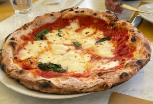 鮫洲のイタリアン「Pizzeria Bakka M’unika」でランチ