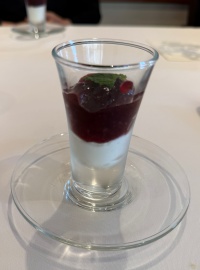 銀座オザミでランチ